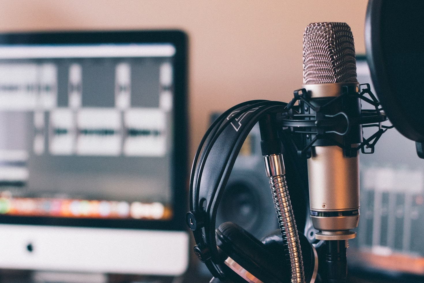 Challenges and Triumphs of a Podcaster’s Life